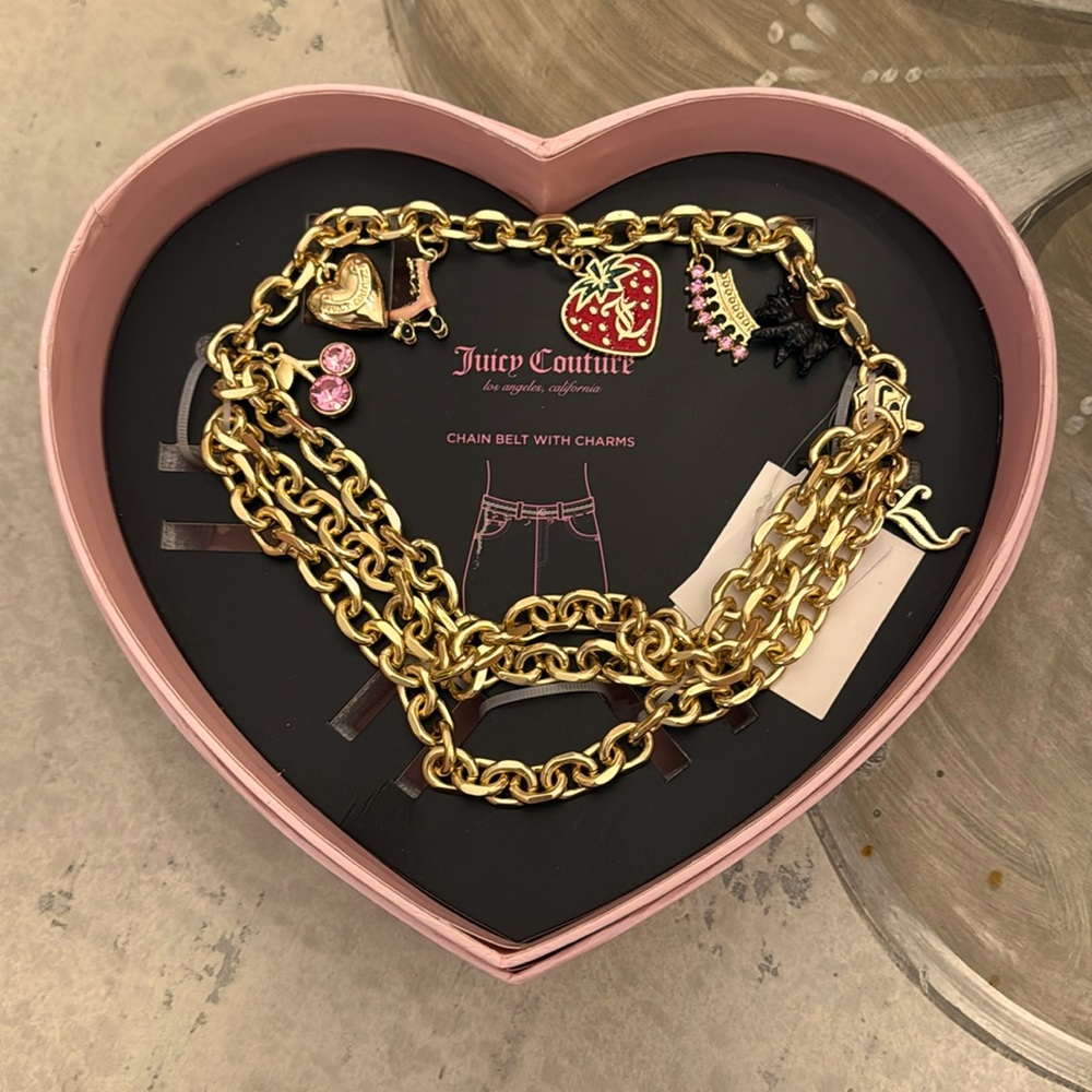 Juicy Couture Charm Chain Belt in Heart Box M/L Roller Skate Strawberry Dog